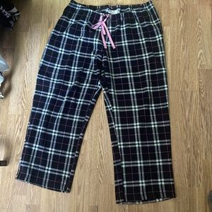 Hue XL fleece pajama pants - black, white and pink plaid design